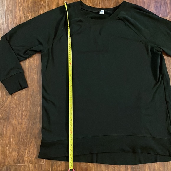 Longer Black Crewneck Tunic Sweatshirt Old Navy Large - Picture 3 of 7
